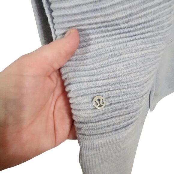 Lululemon Cardigan 4 Blue Merino Wool Split Back Open Front - Picture 4 of 8